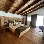 Penthouse Tauernfenster, Neukirchen Apartment *