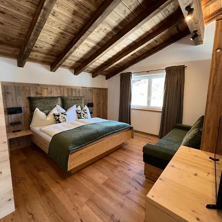 Penthouse Tauernfenster Neukirchen Apartment Sulzau