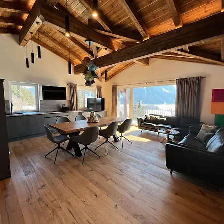 Penthouse Tauernfenster, Neukirchen Апартаменты *